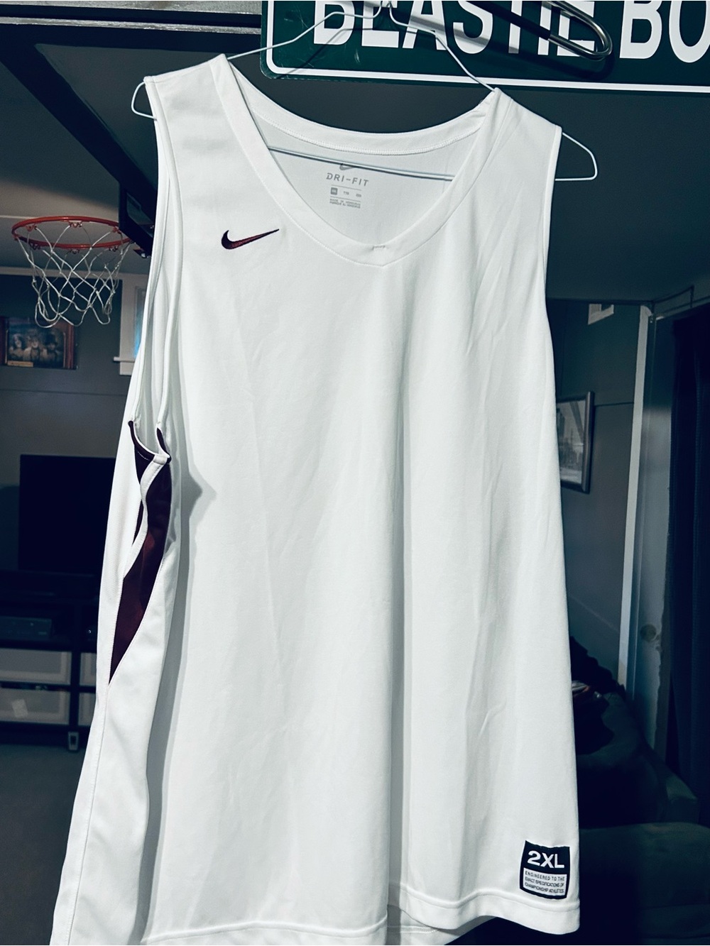 Nike Dri-FIT White Basketball Jersey with Maroon Accents Men’s Size XXL